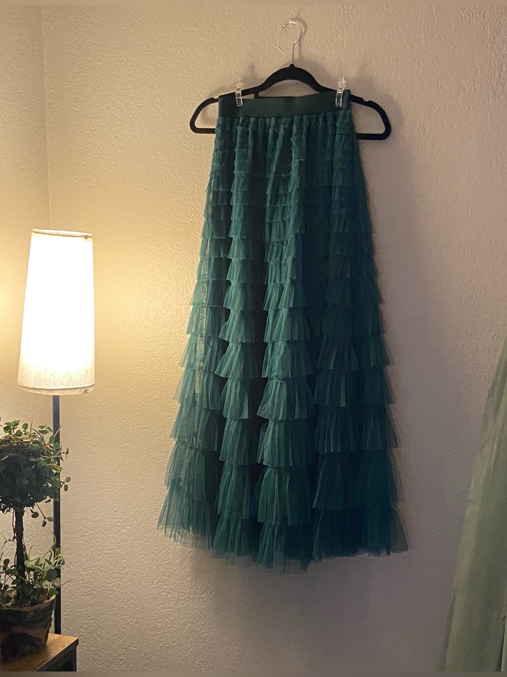 Emerald Green Tiered Tulle Maxi Skirt / EUC